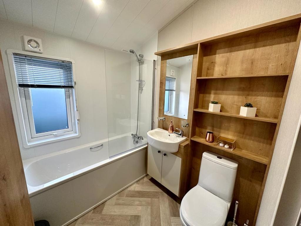 Luxury 3 Bedroom Maple View Lodge, Newquay, Cornwall Appartamento *