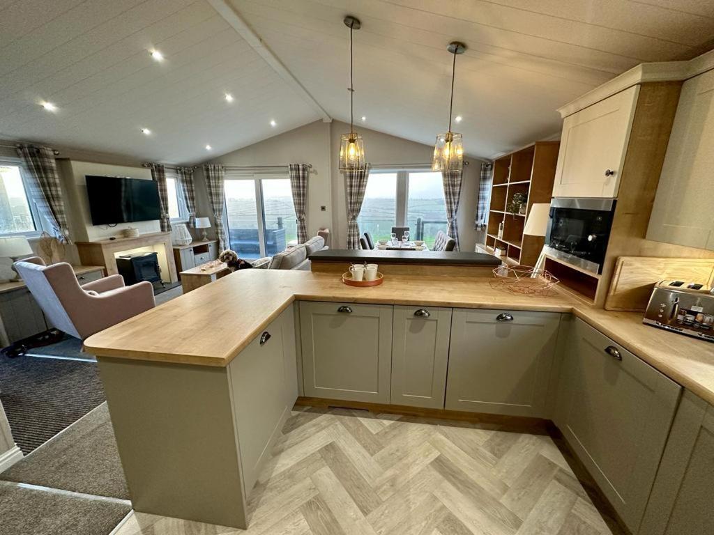 Luxury 3 Bedroom Maple View Lodge, Newquay, Cornwall Newquay (Cornwall)