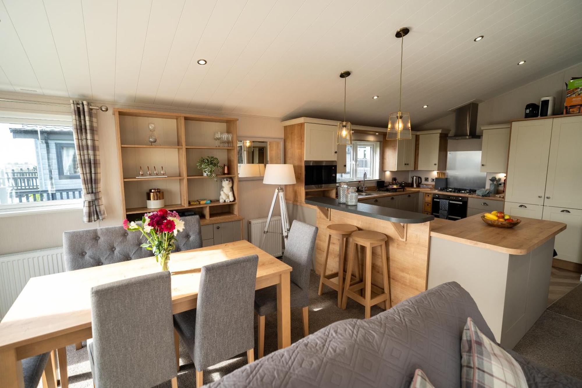 Luxury 3 Bedroom Maple View Lodge, Newquay, Cornwall *